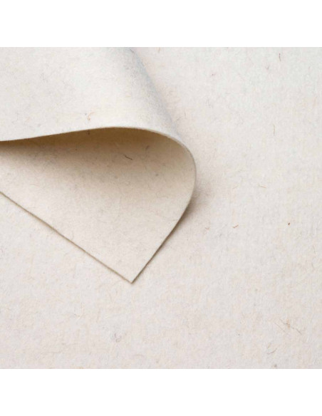 Felt Raw white / 1-4 mm